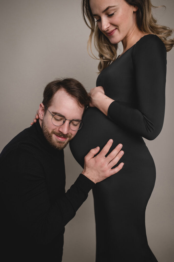 Andreas + Raisa | Maternity | Vienna